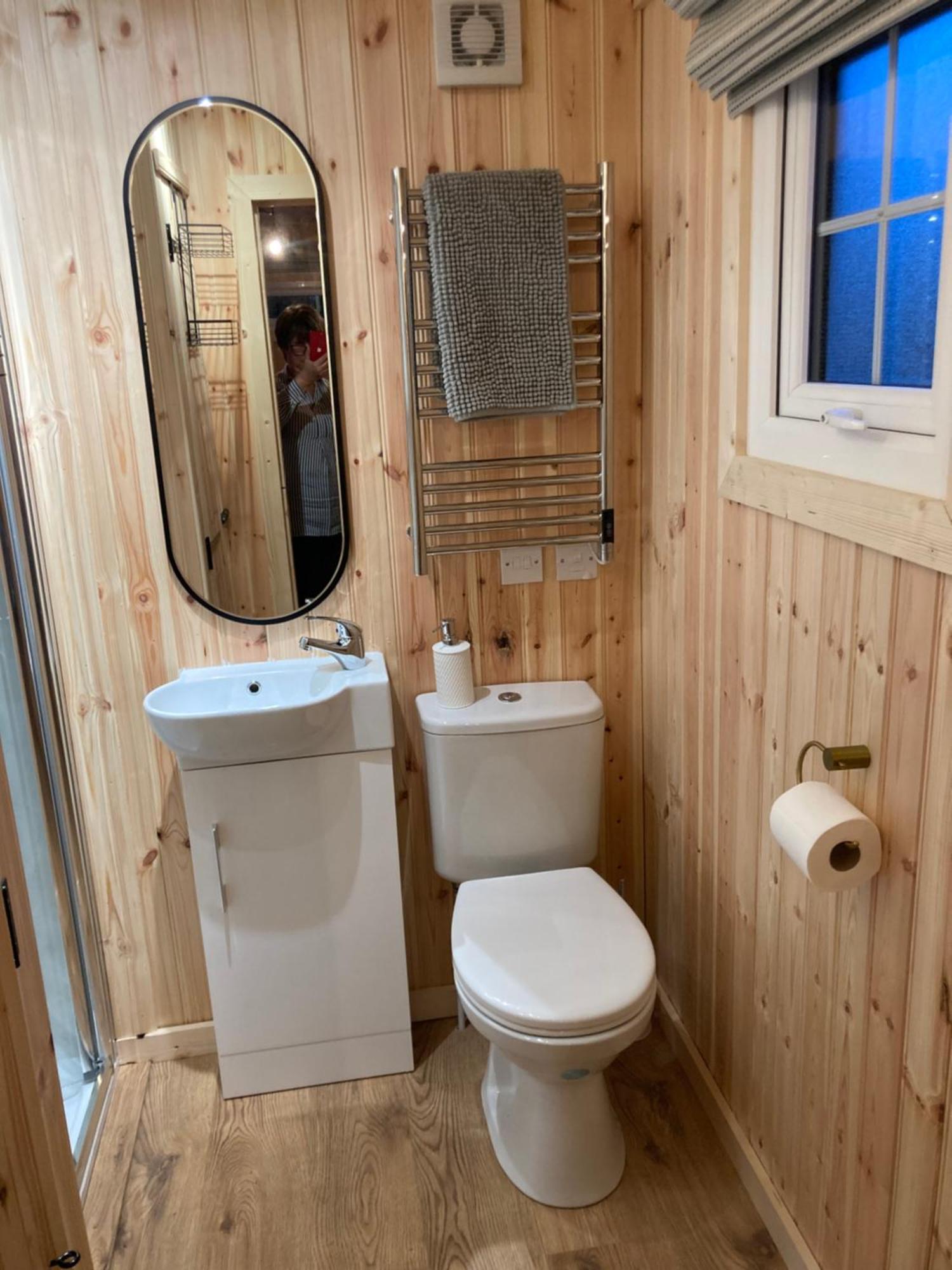 Apartment The Swallow Shepherds Hut *